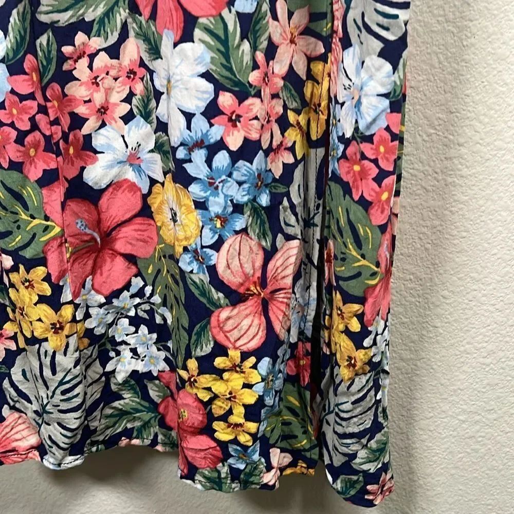Floral Dress  - Picture 5 of 7